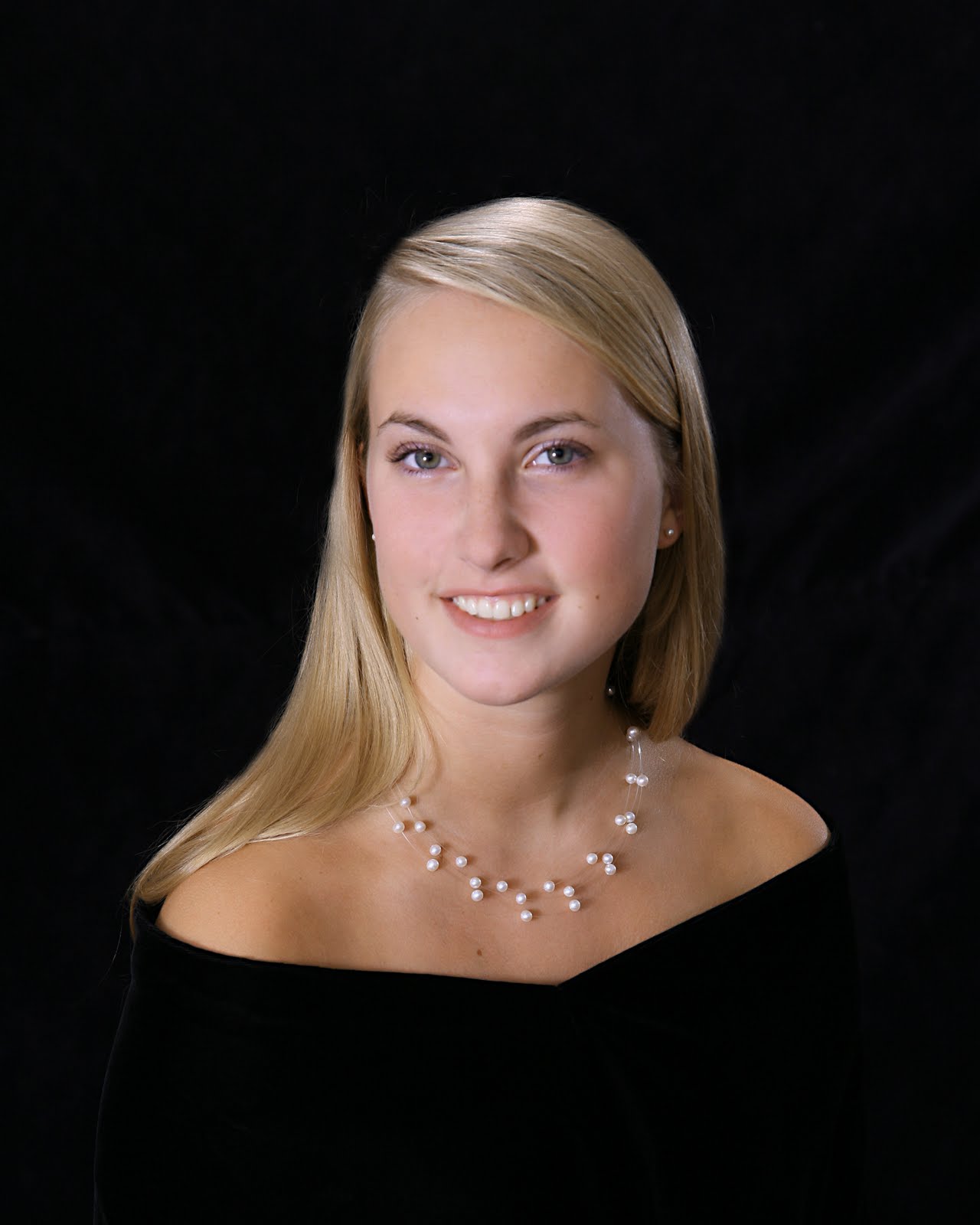 Miller Photography Inc. High School Senior Portraits, Virginia