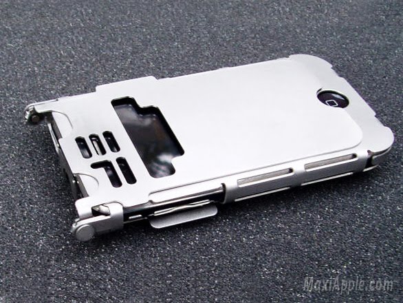 [iphone-case-metal-2.jpg]