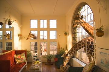 [giraffemanor2.jpg]