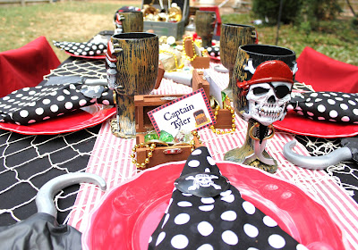 Table for Pirate Themed Parties.