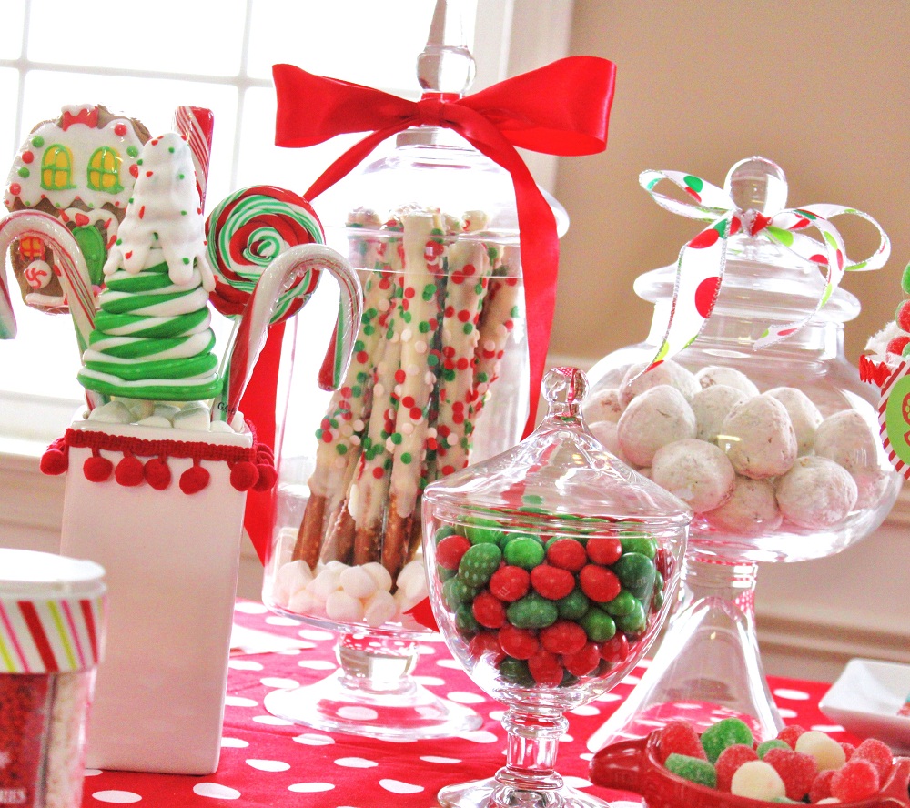 Savvy Deets Party Boutique Sweet Kids Christmas Party ideas