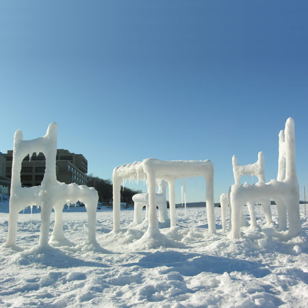 [squ001-ice-and-snow-furniture-by-hongtao-zhou.jpg]
