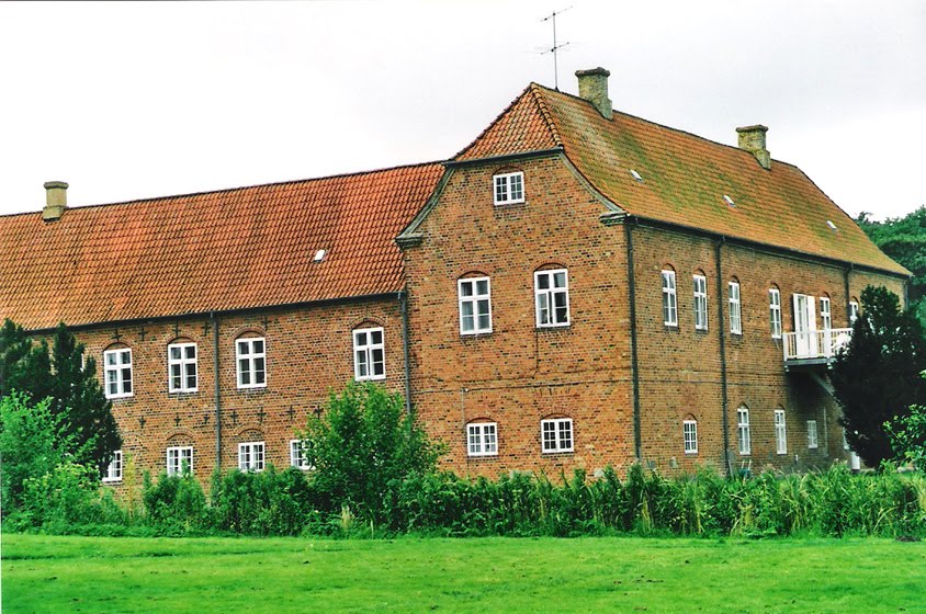 Krav forberede pistol 2010 - Church and Manor in Denmark