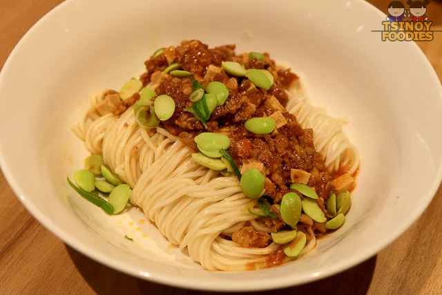 noodles with minced pork sauce