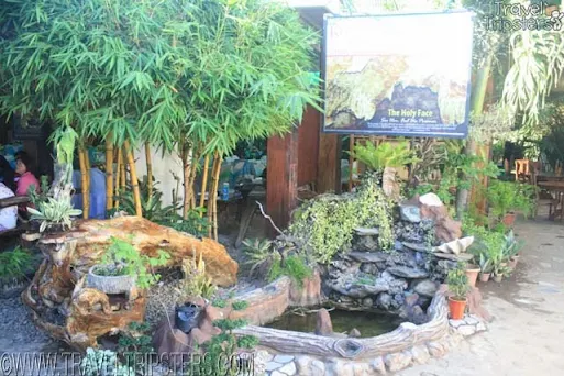 kuyba almoneca meditation garden