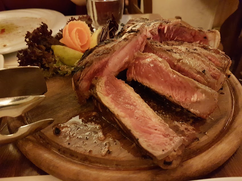 Florentine steak